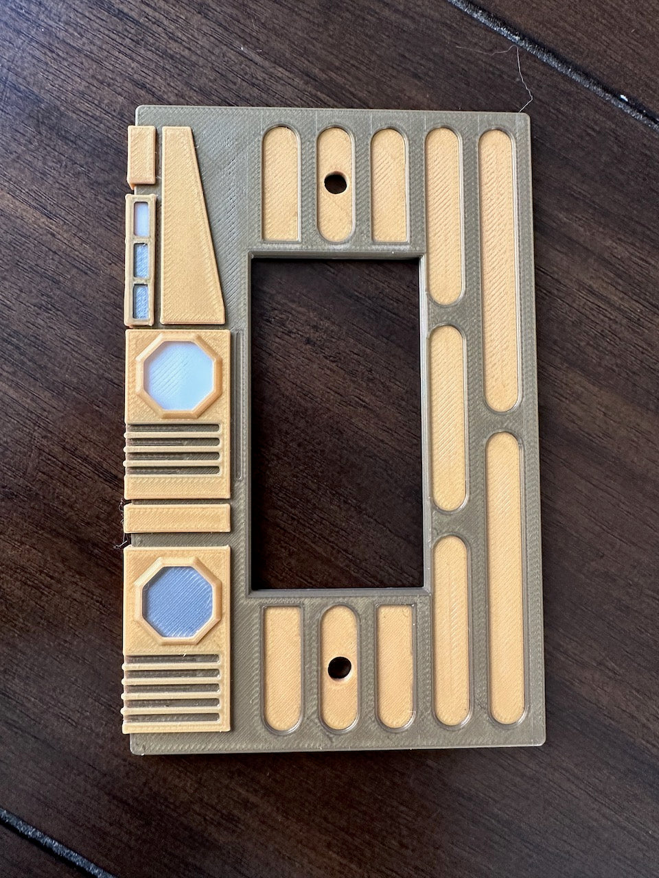 Star Wars inspired - Light Switch Cover Plate - Single - C3PO (Decora)