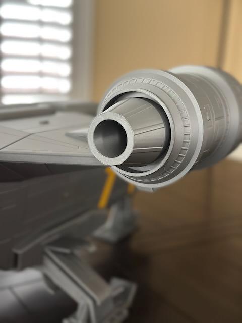Massive 33 Inch Razor Crest Model | Interlocking Screw-Together Mandalorian Ship | Metallic Silver or Flat Gray Unpainted Toy Prop Kit