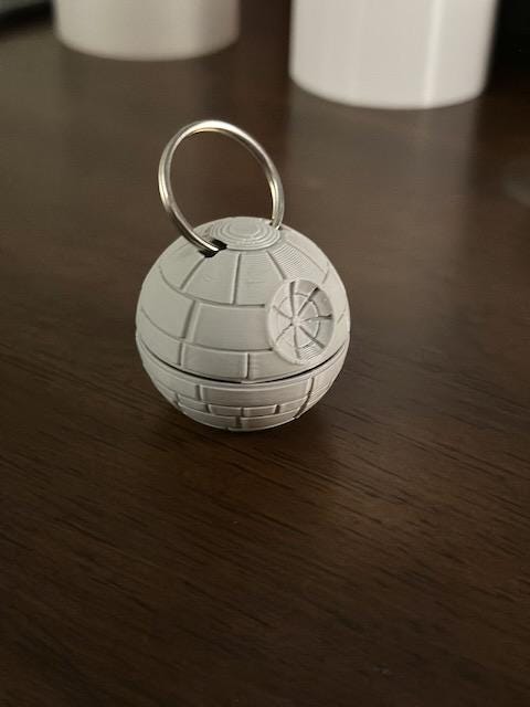 SW - Rebel - Empire - Keychains - Tags