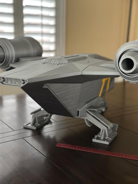 Massive 33 Inch Razor Crest Model | Interlocking Screw-Together Mandalorian Ship | Metallic Silver or Flat Gray Unpainted Toy Prop Kit