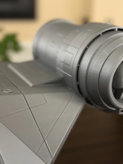 Massive 33 Inch Razor Crest Model | Interlocking Screw-Together Mandalorian Ship | Metallic Silver or Flat Gray Unpainted Toy Prop Kit
